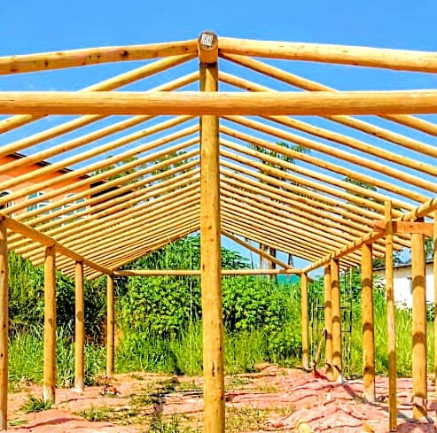 eucalipto tratado, construções rústicas, playground de madeira, telhas, telhados em Jarinu e região